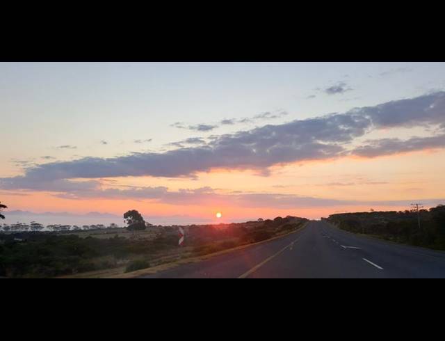 LAND FOR SALE IN ALBERTINIA